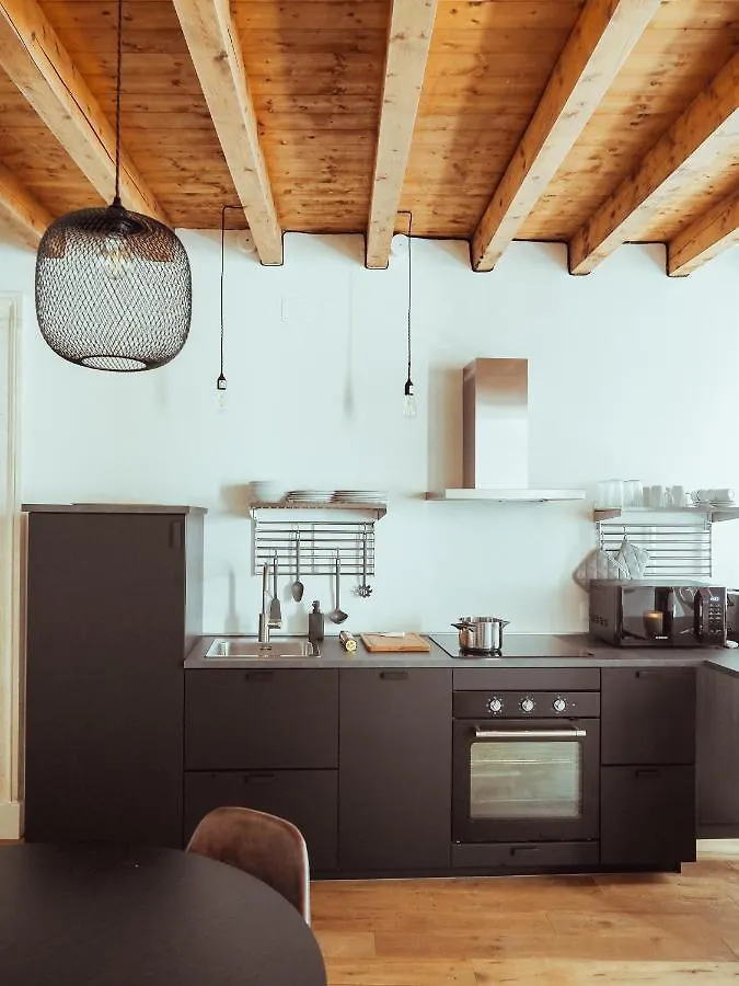 BRE Apartment - Magellano Vicenza 0*,  Italia